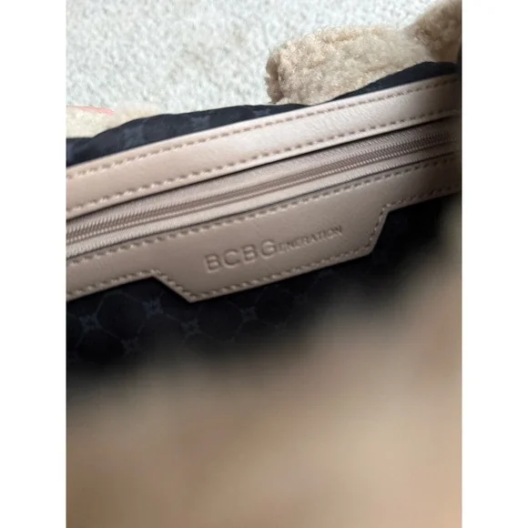 BCBGeneration Faux Shearling Colorblock small Tote Bag Tan Beige Crossbody - Picture 9 of 10